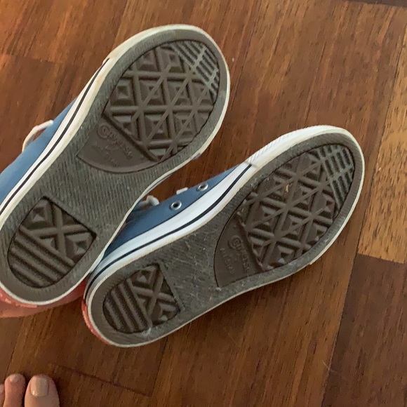 Converse - Picture 3 of 3